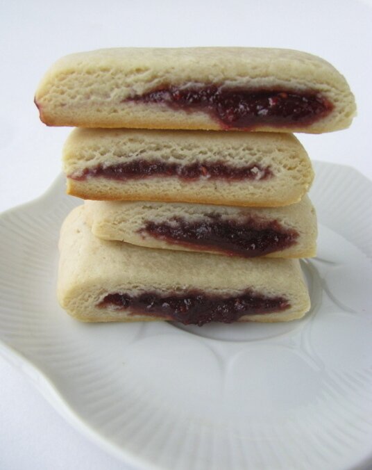 Post image for Fig Newtons (Free of Gluten/Dairy/Soy/Eggs/Grain and Refined Sugar)