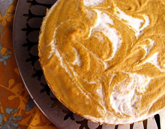 Post image for Pumpkin Cheesecake or Pie. Free of Gluten/Dairy/Soy/Corn/Eggs/Nuts/Sugar/ and Grains. (Paleo & Vegan)