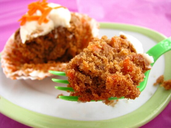Post image for Grain & Egg Free Carrot Cake Cupcakes. (Gluten Free/Vegan/Soy free with directions to make sugar free)